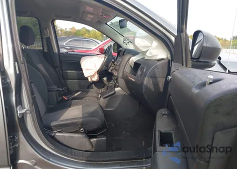 2011 Jeep Compass from USA, damaged, VIN 1J4NF1FB9BD249325